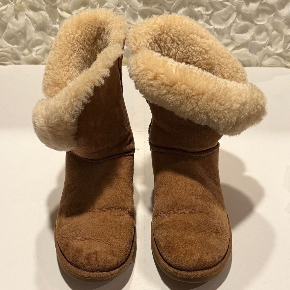 UGG Tan Shearling Winter Boots